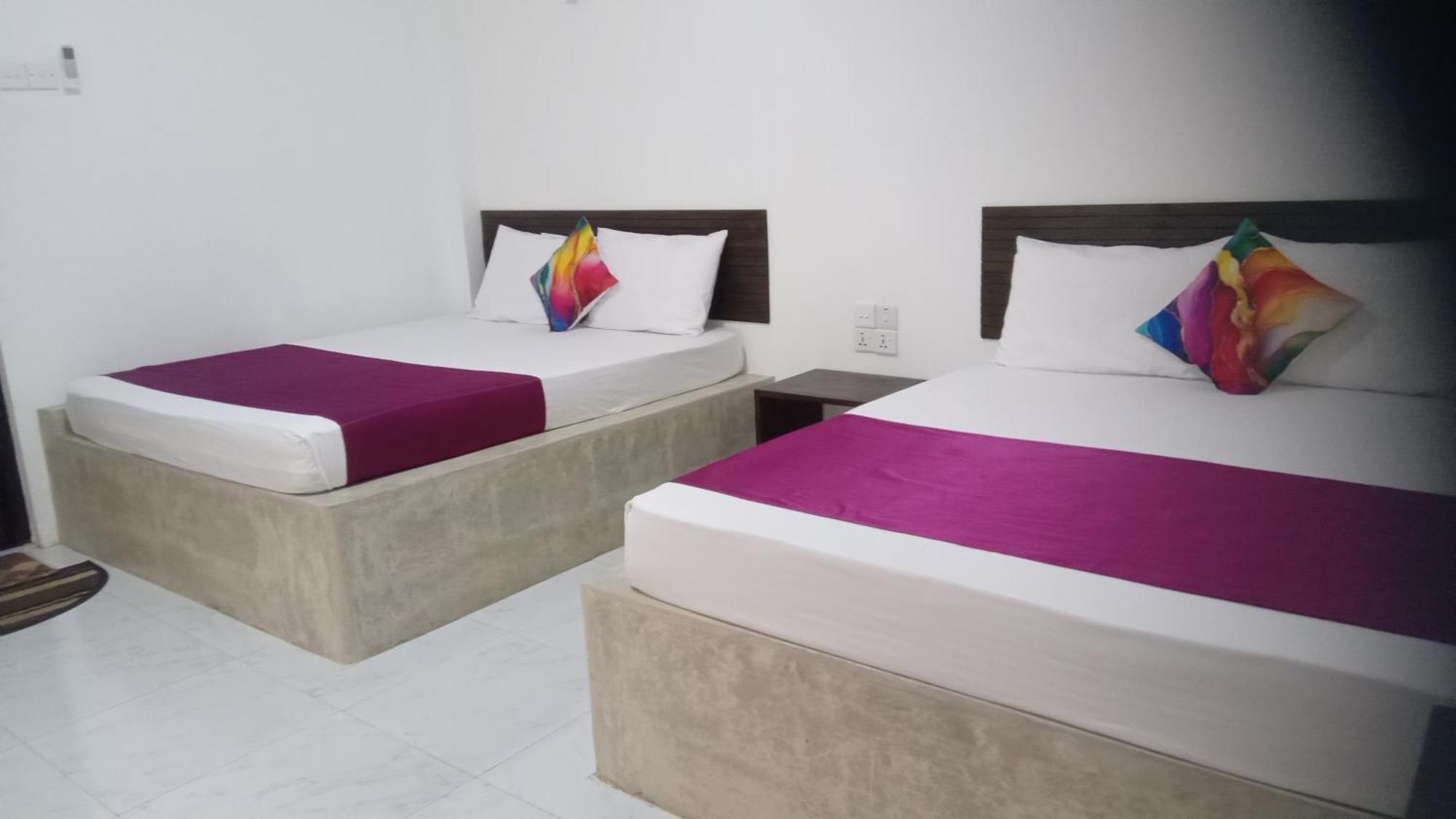 Lake Edge Resort Anuradhapura Rum bild